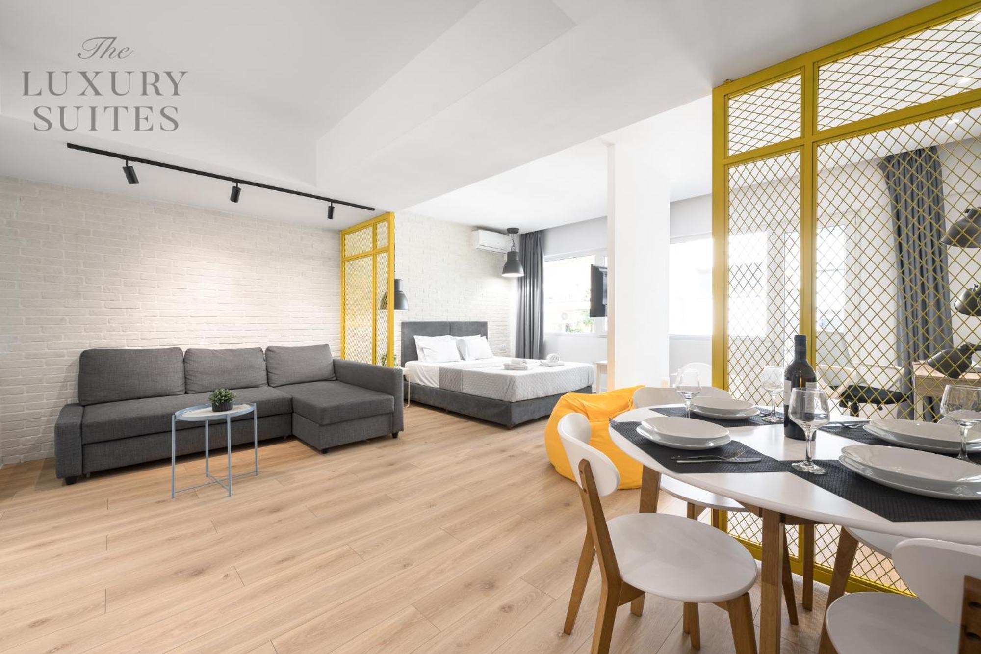 Nyma White Apartments, The Luxury Suites Tesalónica Exterior foto